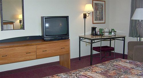Hotel Super 8 By Wyndham 2*
