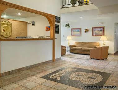Hotel Super 8 By Wyndham Davenport